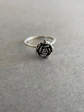 Sterling Silver Rose Ring - Type C [R1035]
