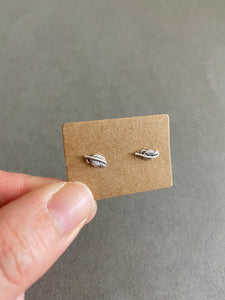 Sterling Silver Feather Studs [ESV1005]