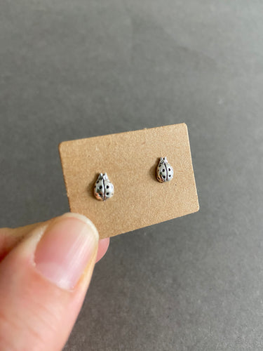 Sterling Silver Ladybug Studs [ESV1054]