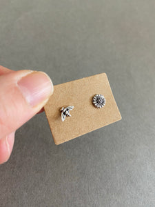 Sterling Silver Bee and Sunflower Studs [ESV1053]