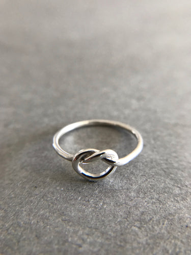 Sterling Silver knot Ring [R1023]